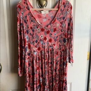 Jessica Simpson maternity